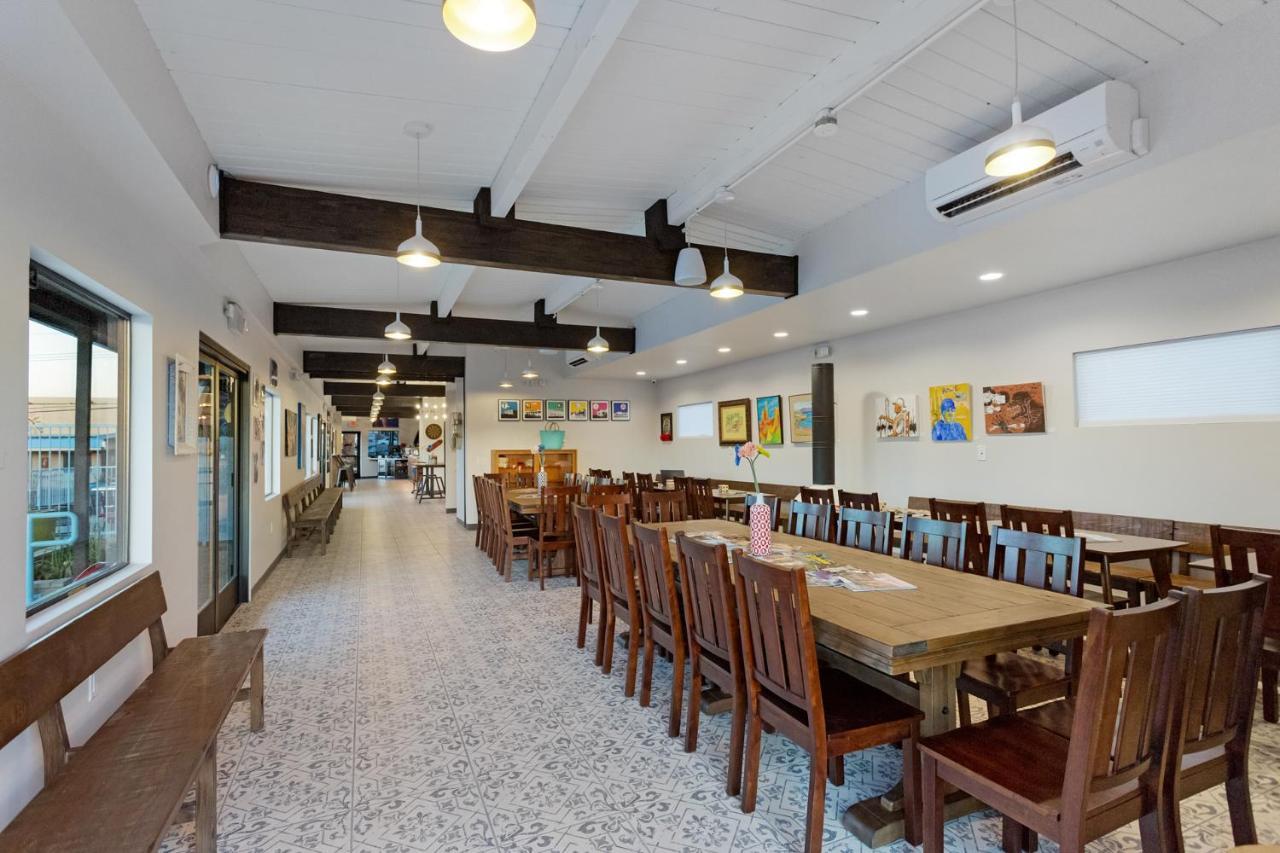 Mccoy - Art, Coffee, Beer, Wine 3*